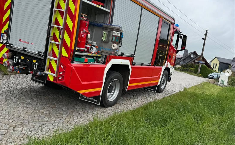 H1, Türöffnung