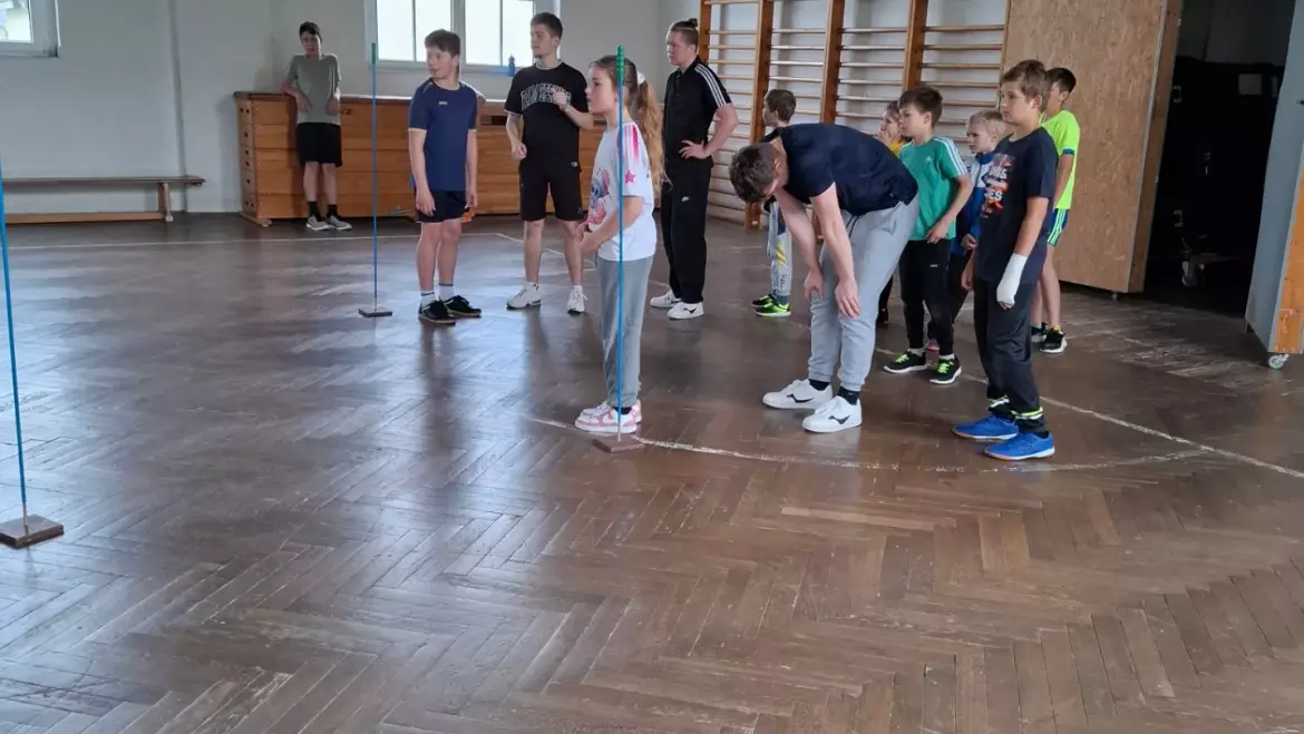 Am 09.05.2026 haben wir zu diesem Dienst Teamwork gemacht. Die Löschzwerge haben sich zum