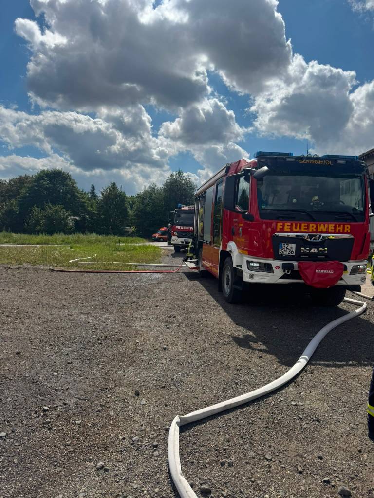 Feuerwehr Schmölln-Putzkau: B2, Trocknerbrand auf Agrar Gelände
